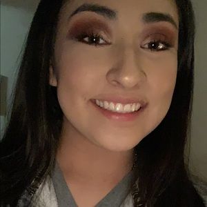 Meet your Posher, Blanca